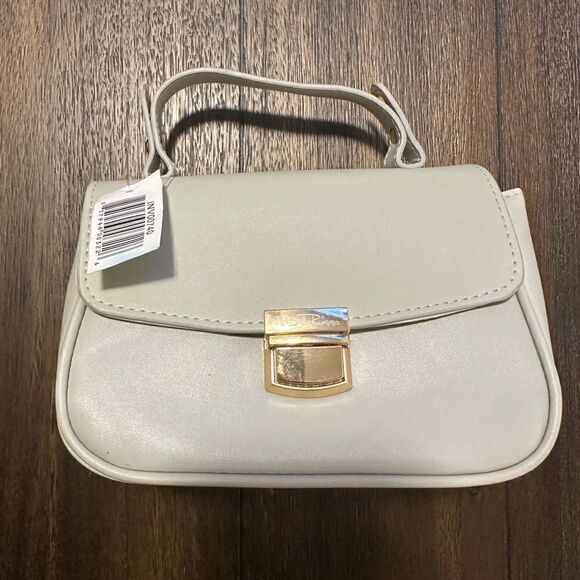 Bella Russo Handbag/Crossbody NWT - Picture 1 of 4